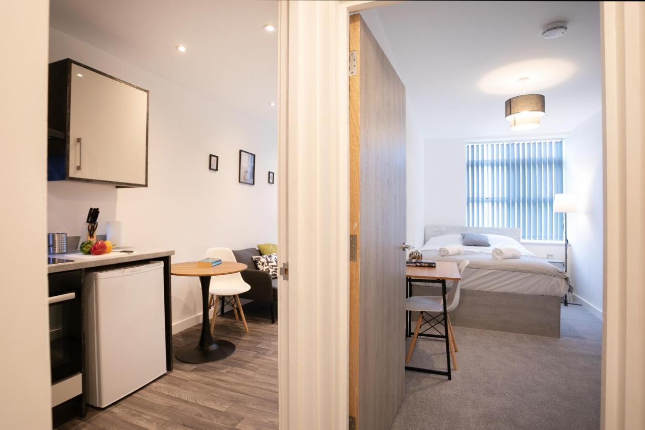 Hoemli Smart City Centre Apartment Leicester Exterior photo