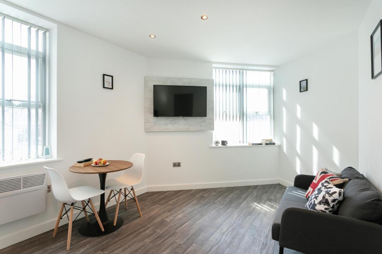 Hoemli Smart City Centre Apartment Leicester Exterior photo