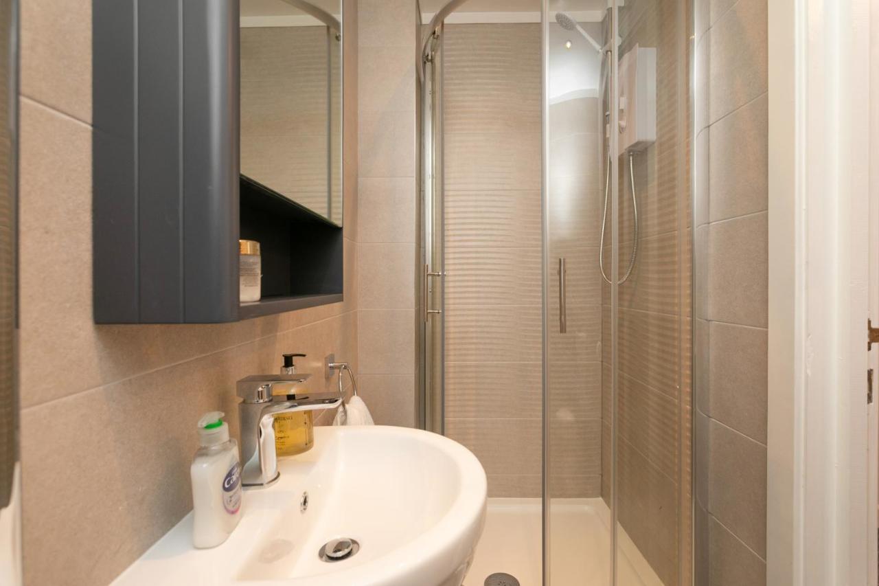 Hoemli Smart City Centre Apartment Leicester Exterior photo