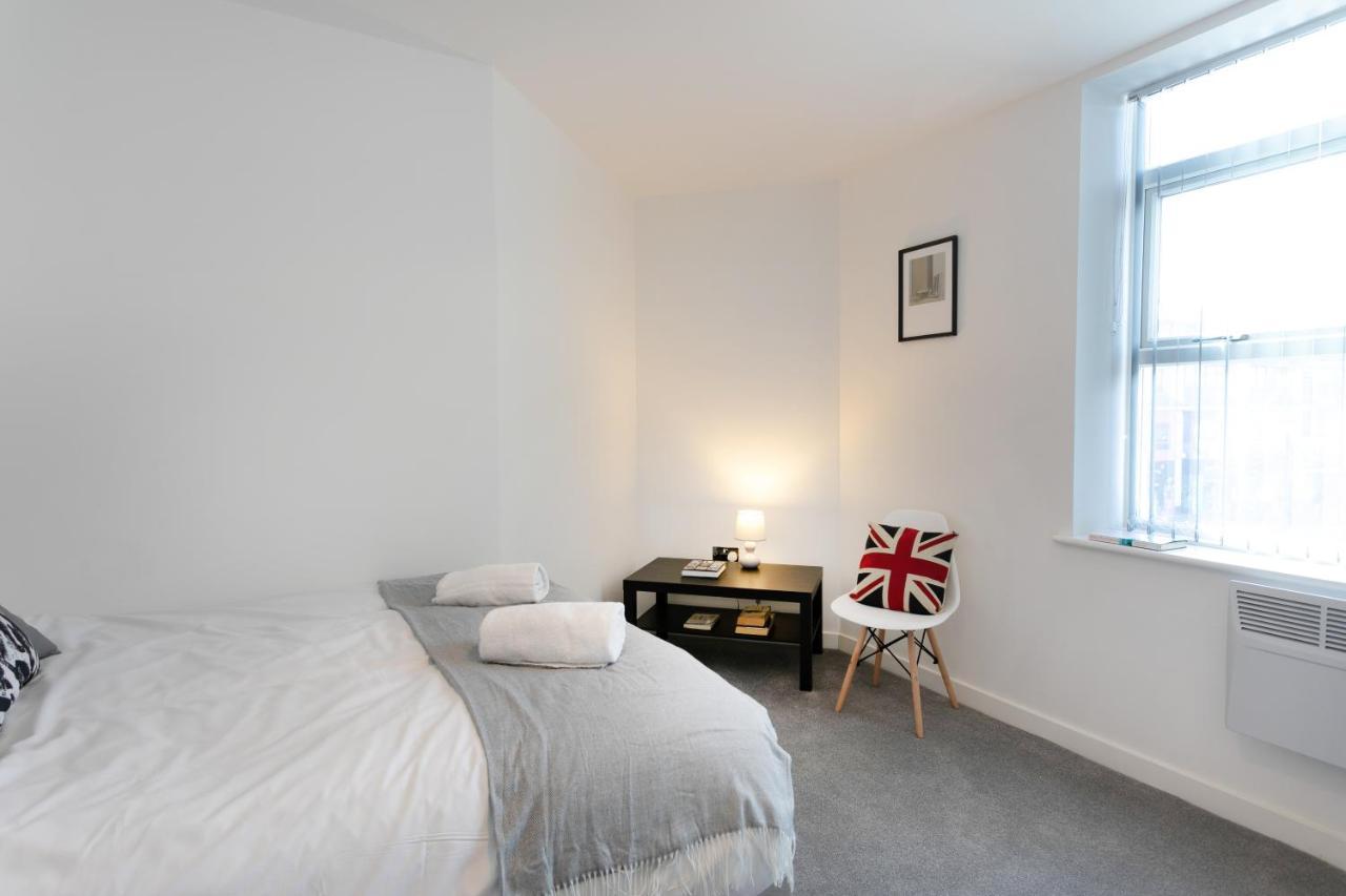 Hoemli Smart City Centre Apartment Leicester Exterior photo