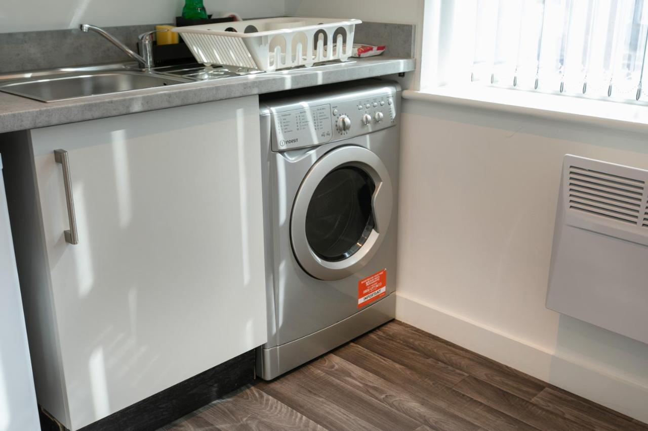 Hoemli Smart City Centre Apartment Leicester Exterior photo