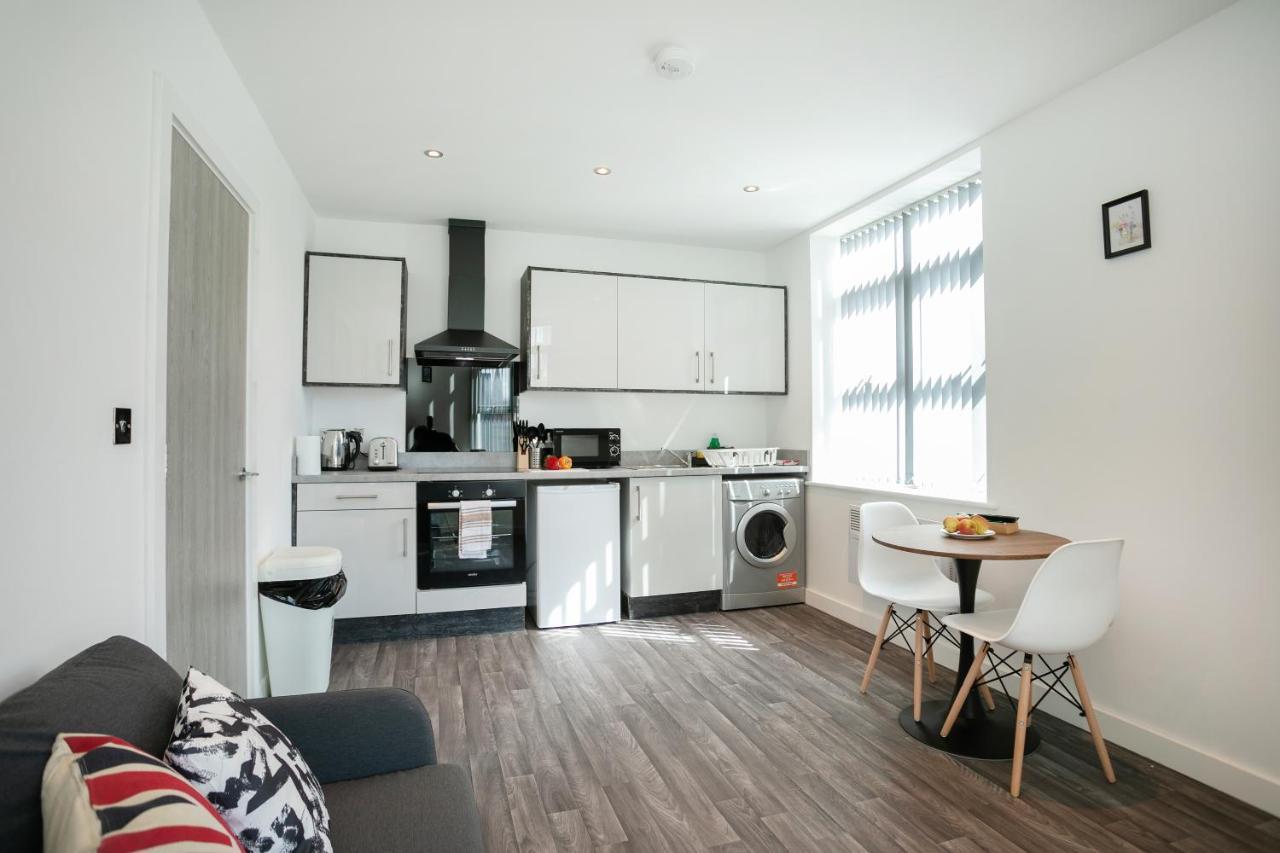 Hoemli Smart City Centre Apartment Leicester Exterior photo