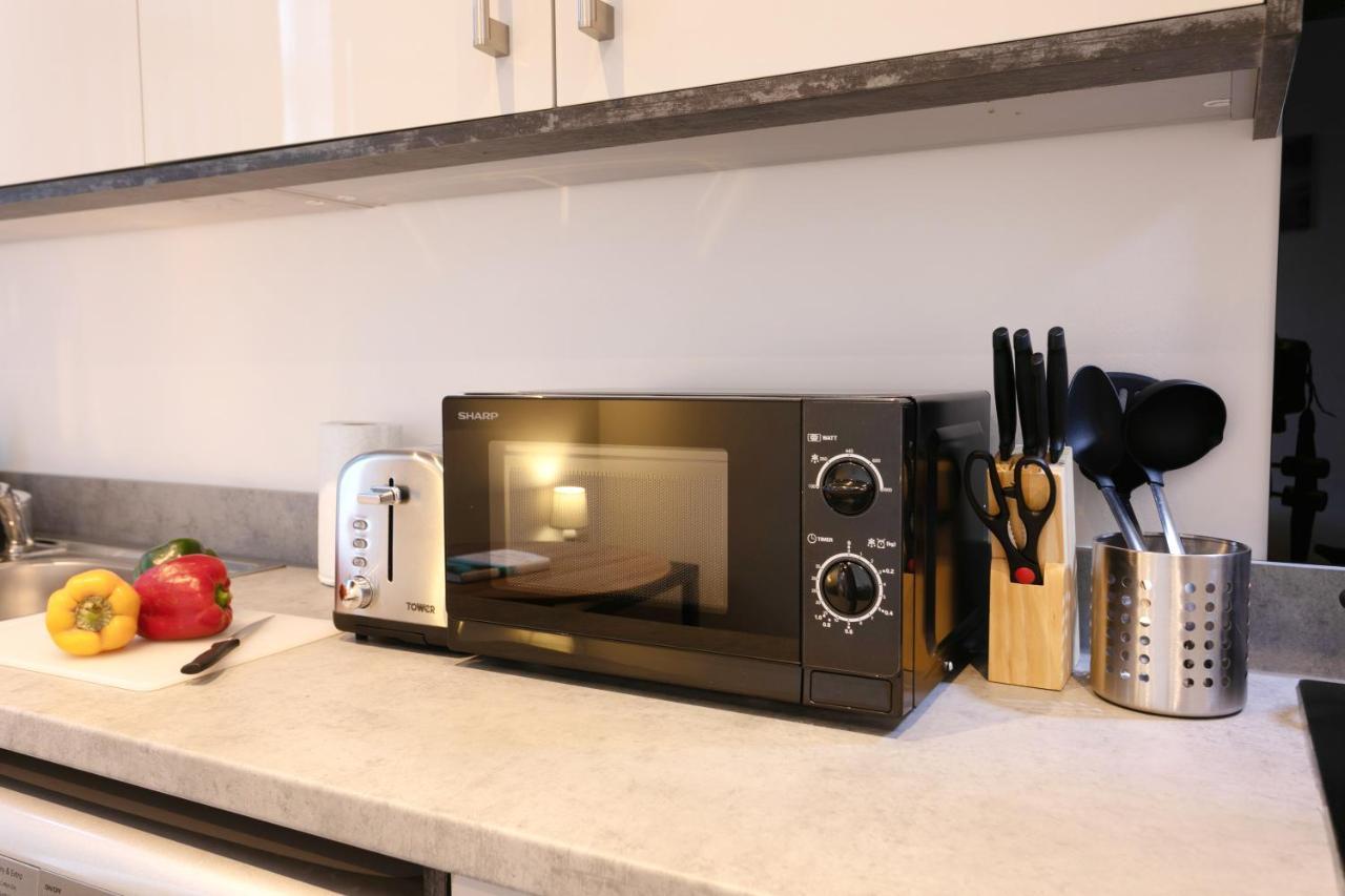 Hoemli Smart City Centre Apartment Leicester Exterior photo