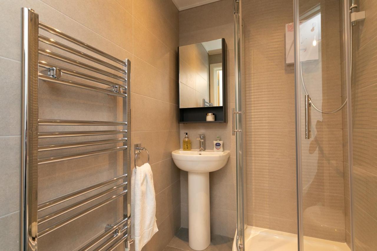 Hoemli Smart City Centre Apartment Leicester Exterior photo