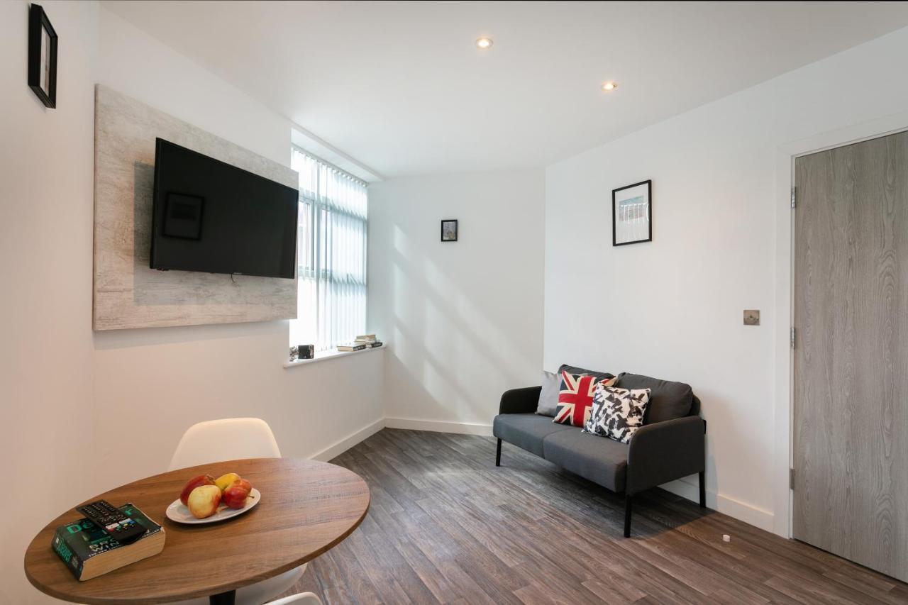 Hoemli Smart City Centre Apartment Leicester Exterior photo